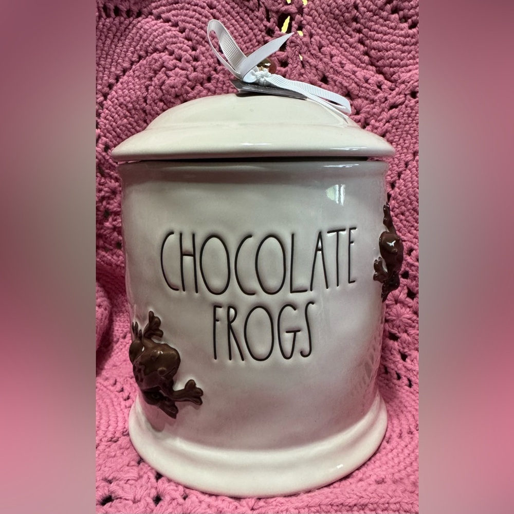 Harry Potter Chocolate Frogs Canister by Rae Dunn NWT